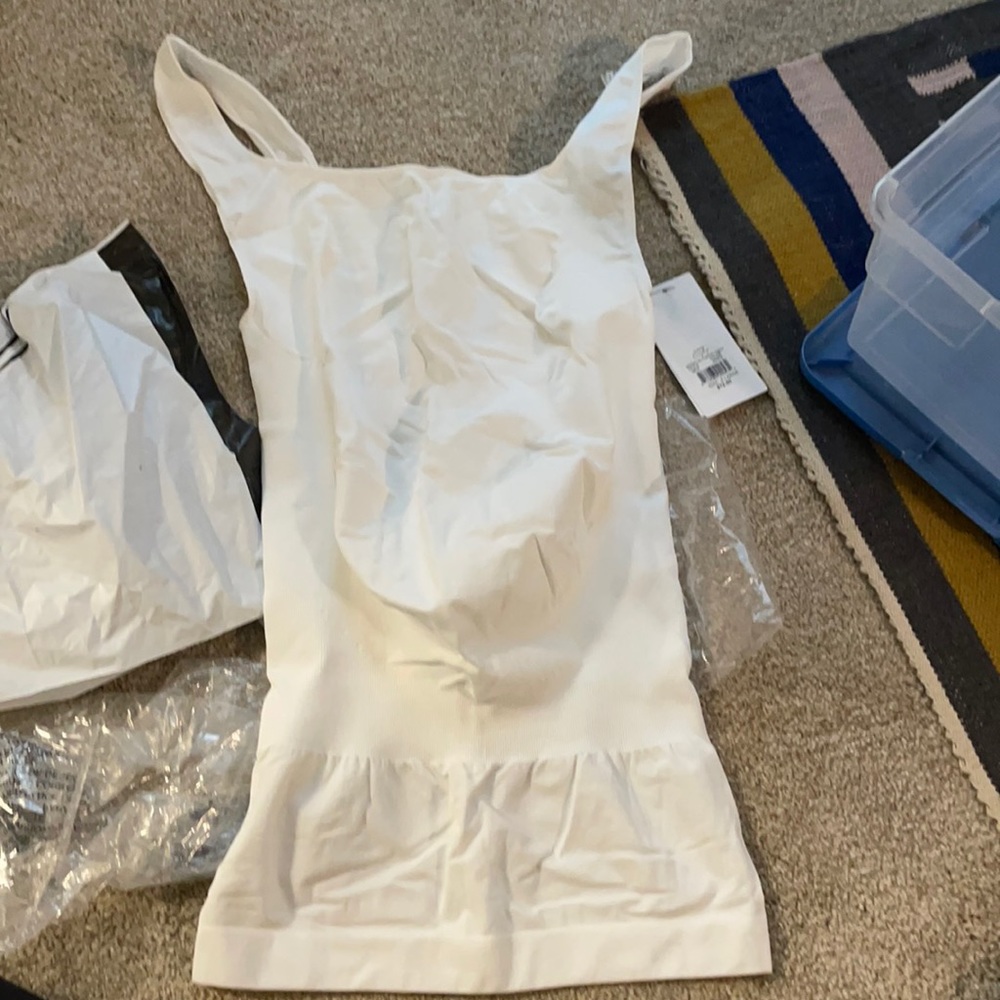 Blanqi white maternity support tank